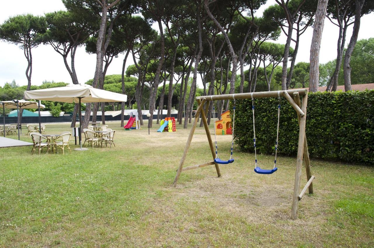 ホテル Casa Per Ferie Il Pioppo マリーナ・ディ・マッサ エクステリア 写真